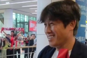 5月25日下午，斩获队史中超客场首胜的辽宁铁人顺利返程抵达沈阳
